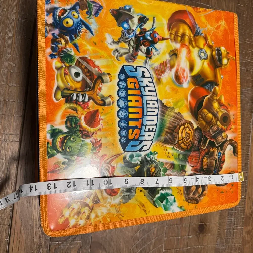 Skylanders Giants Display Carrying Storage Case Large Bag Figure Holder